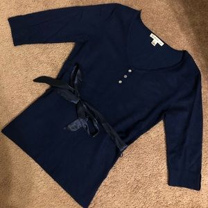 Navy ribbon tied top 😍♥️